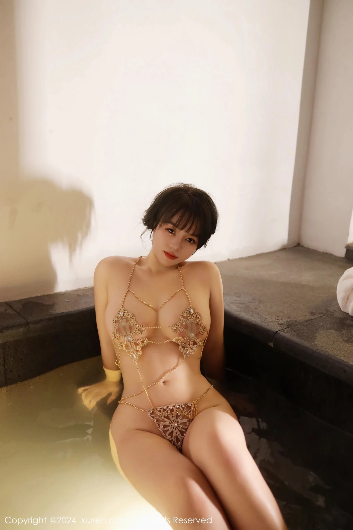 [XiuRen秀人网] 2024.02.06 No.8075 沈思怡 丰腴美臀 [74P] NO.9