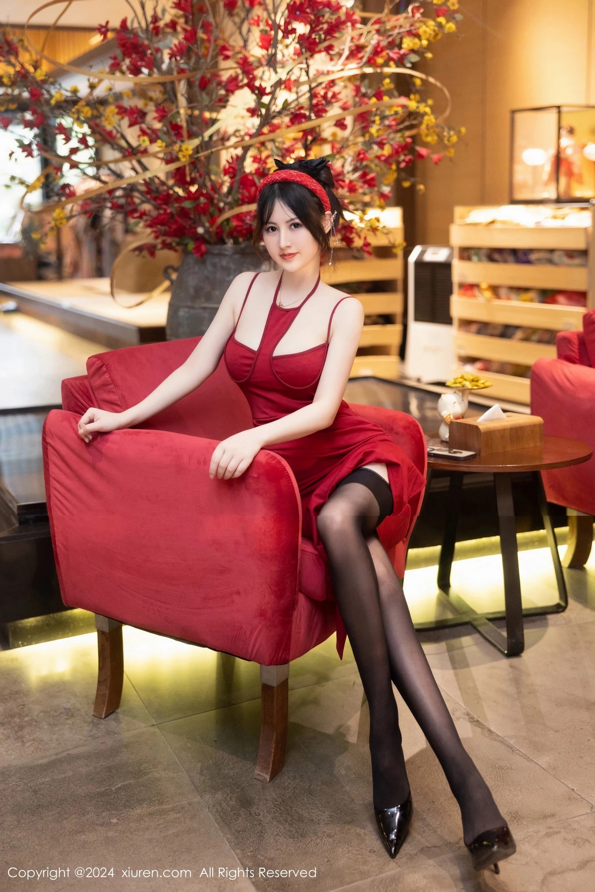 [XiuRen秀人网] 2024.02.06 No.8078 诗诗kiki 黑丝性感 [78P] NO.4