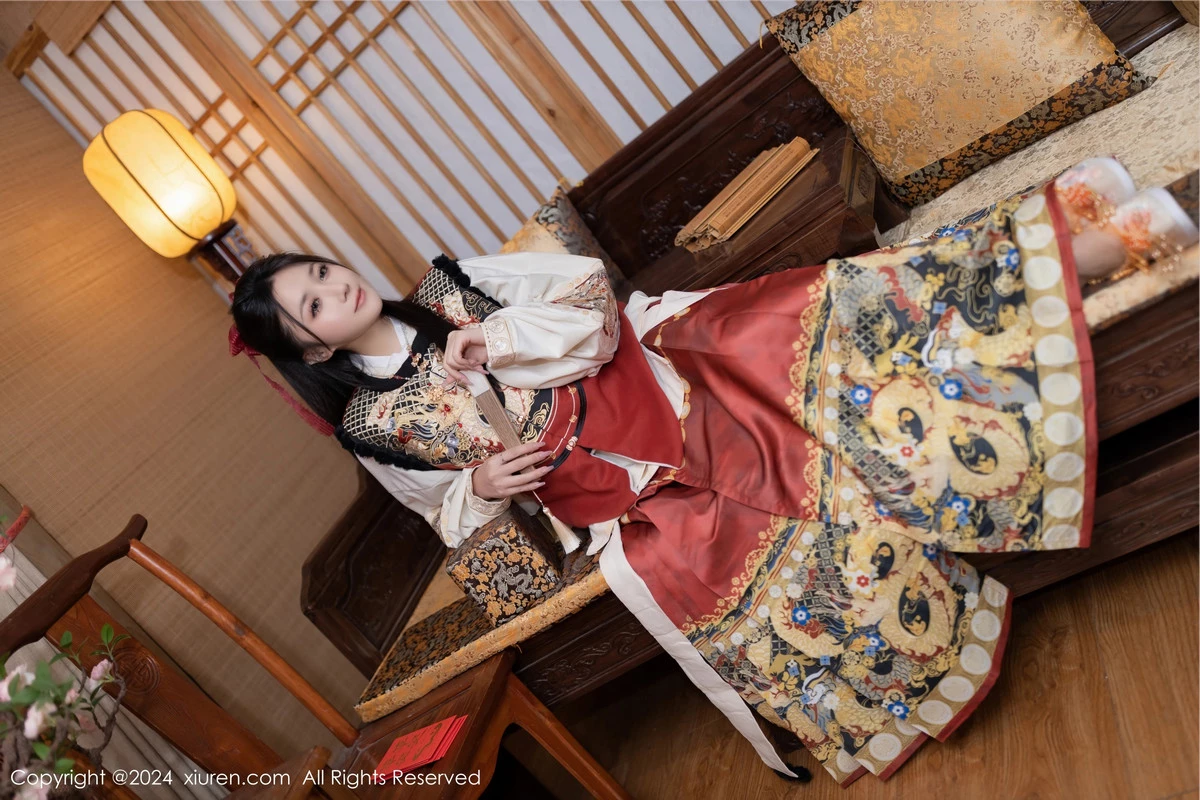 [XiuRen秀人网] 2024.02.08 No.8095 鱼子酱Fish 美腿妩媚 [80P] NO.5