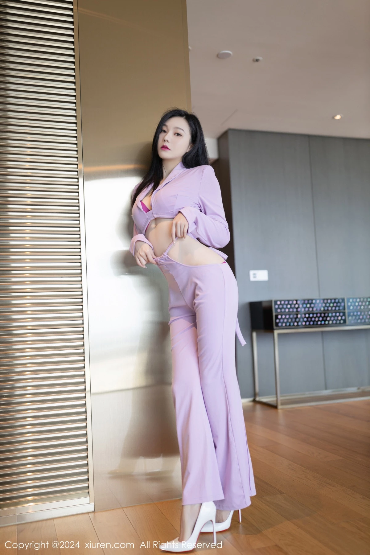 [XiuRen秀人网] 2024.01.23 No.8006 安然anran OL美腿 [80P] NO.3