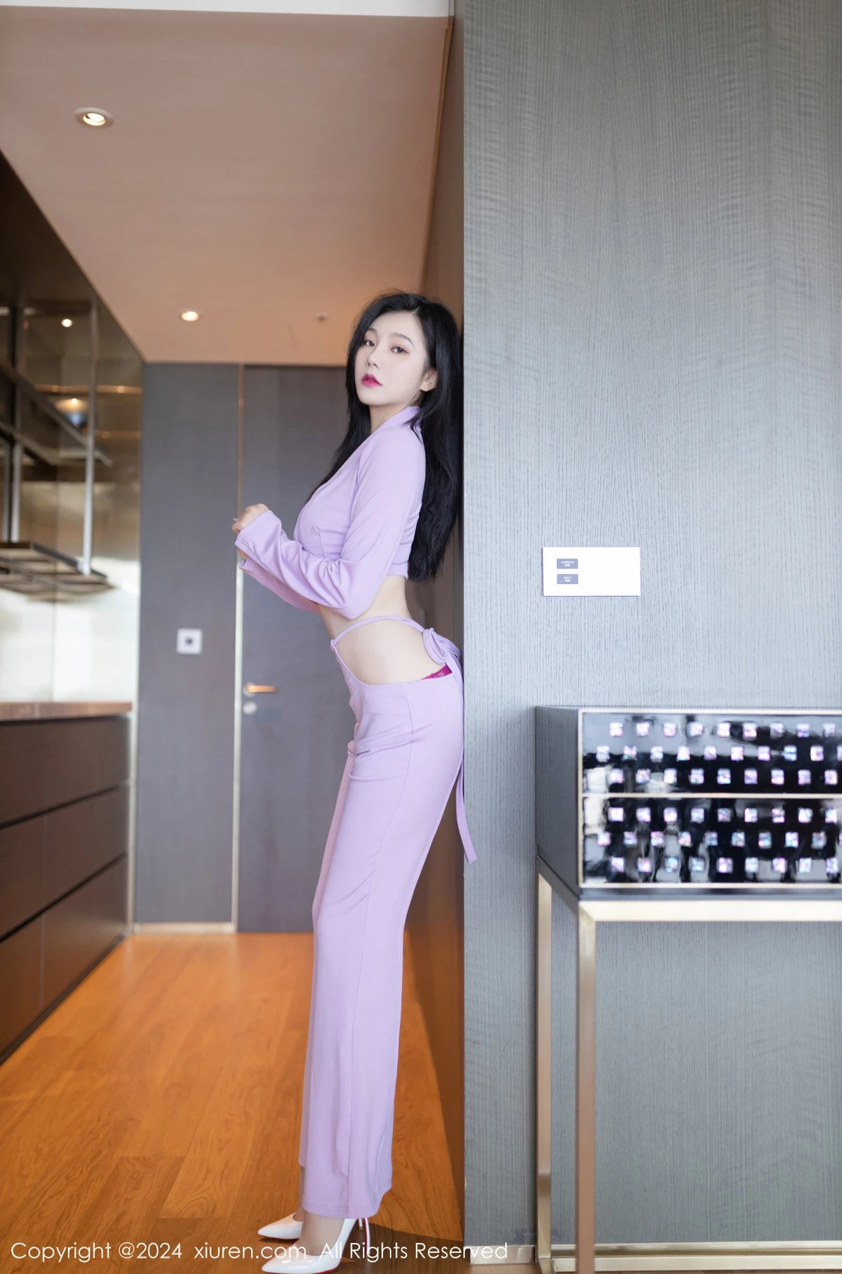 [XiuRen秀人网] 2024.01.23 No.8006 安然anran OL美腿 [80P] NO.4