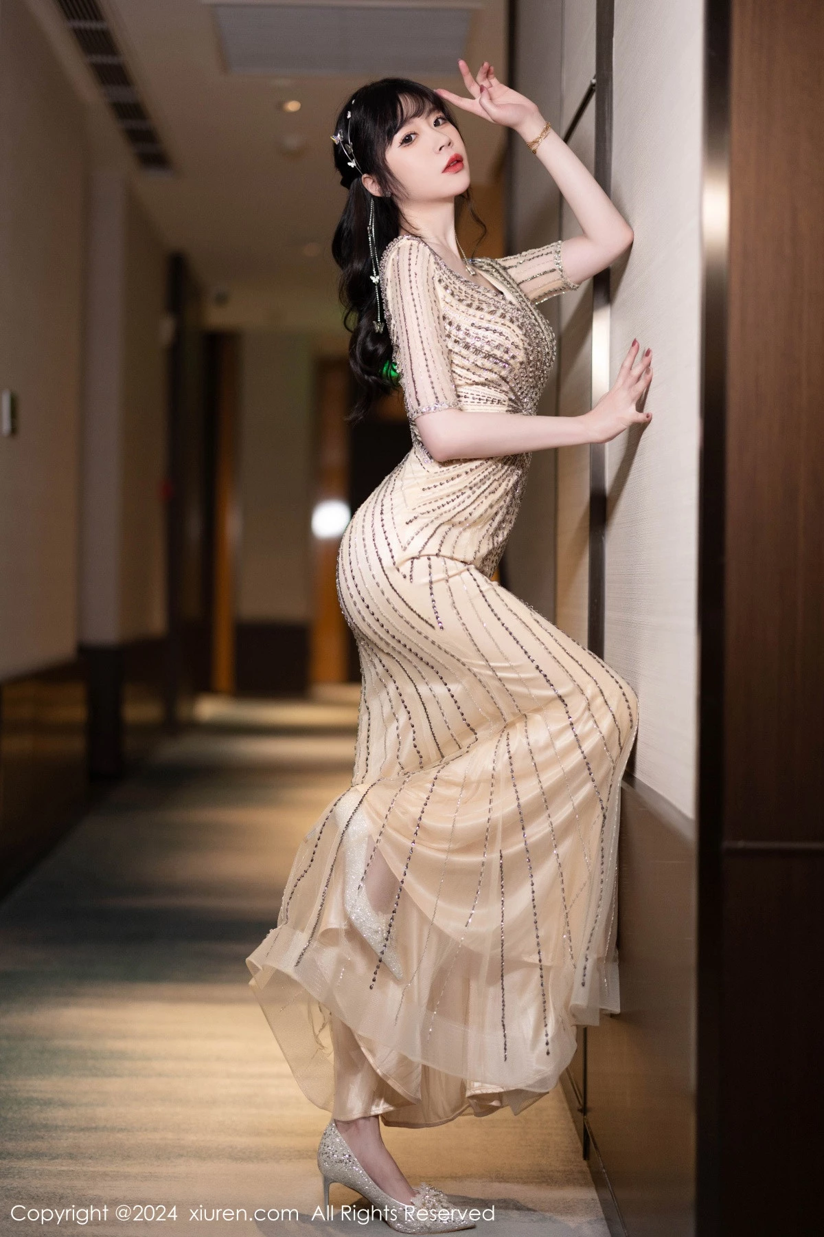 [XiuRen秀人网] 2024.01.24 No.8014 梦心玥 长裙美腿 [84P] NO.10