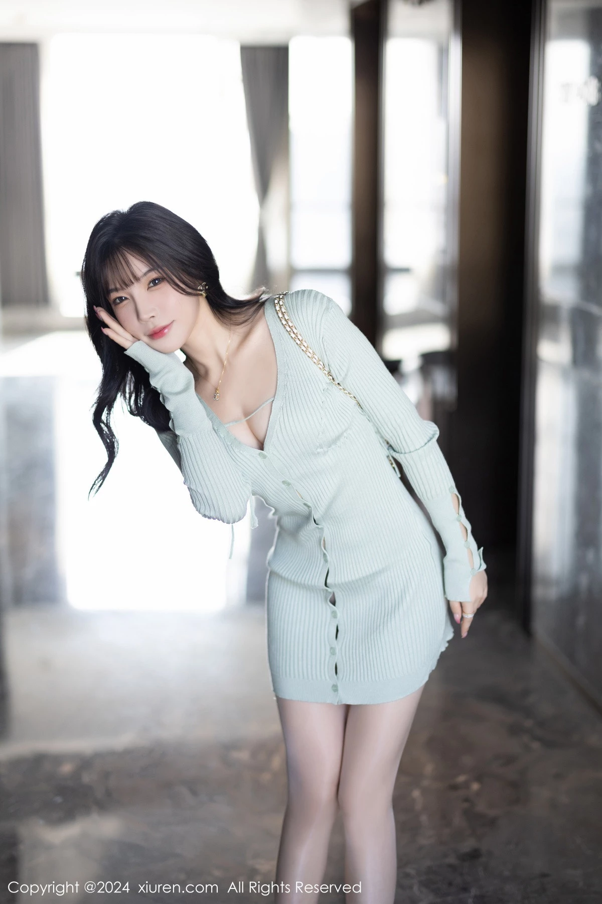 [XiuRen秀人网] 2024.01.26 No.8028 徐莉芝Booty 丝袜美腿 [85P] NO.3