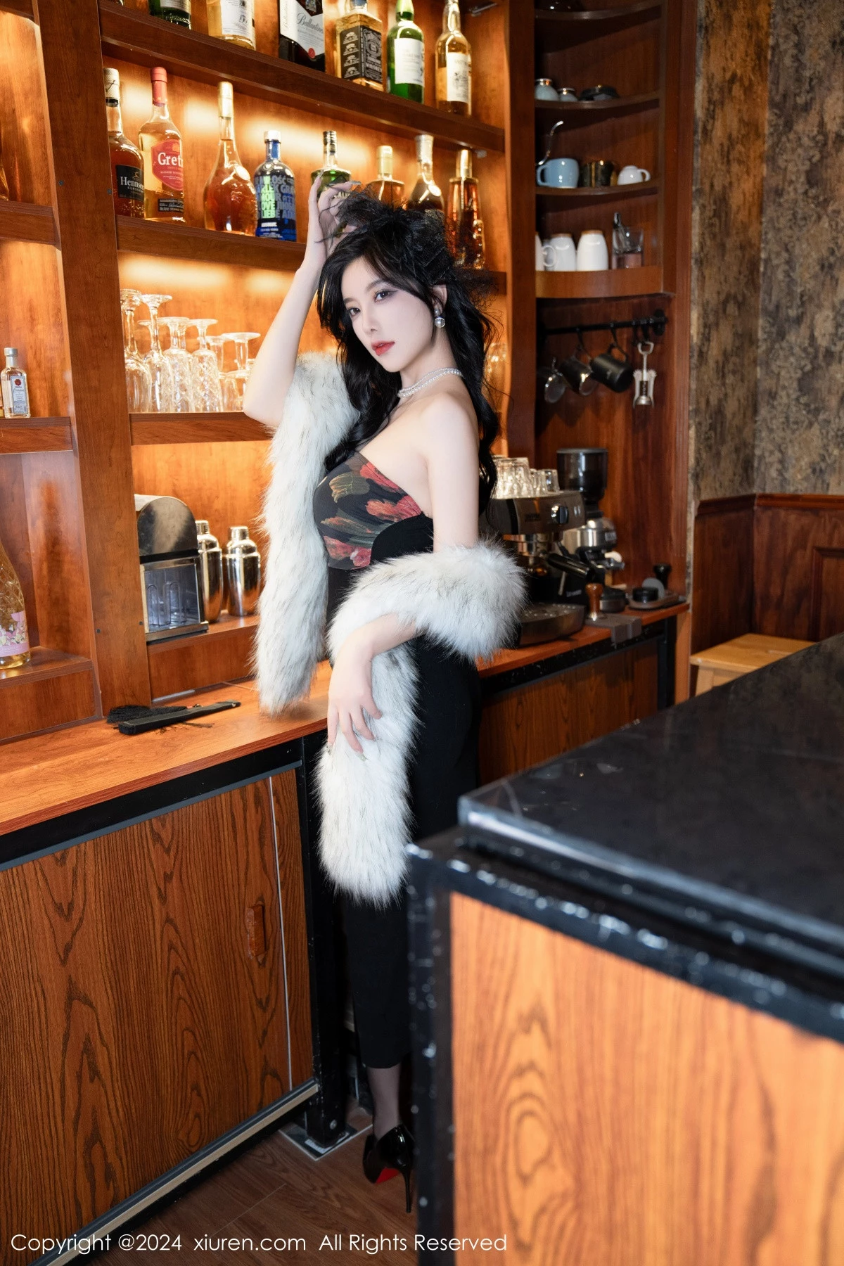 [XiuRen秀人网] 2024.03.01 No.8169 杨晨晨Yome 丰腴妩媚 [90P] NO.10