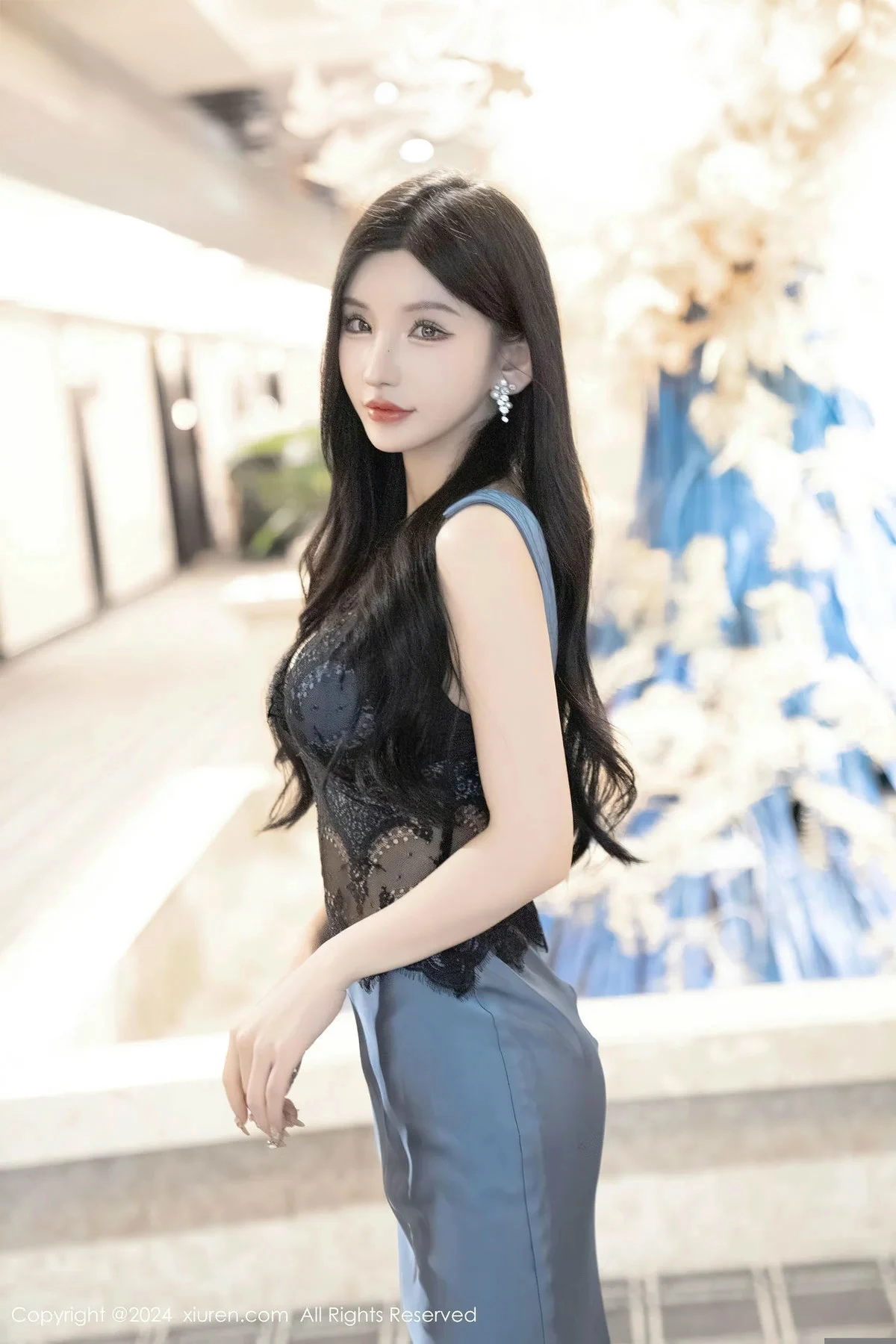 [XiuRen秀人网] 2024.03.15 No.8242 周于希Sally 美腿黑丝 [115P] NO.12