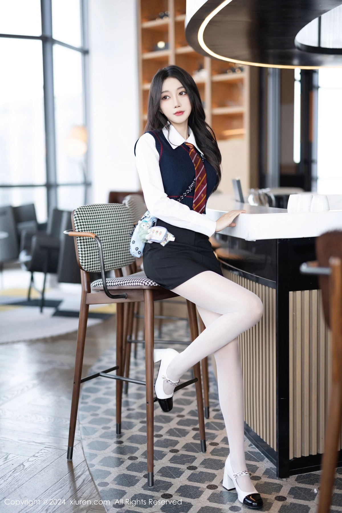 [XiuRen秀人网] 2024.03.18 No.8247 玥儿玥 丝袜美腿 [82P] NO.6