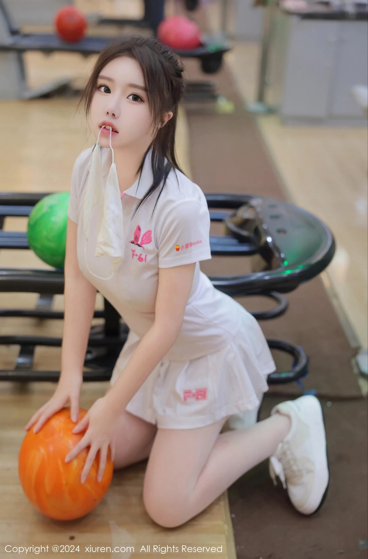 [XiuRen秀人网] 2024.02.20 No.8118 小薯条nienie 丝袜美腿 [80P] NO.4