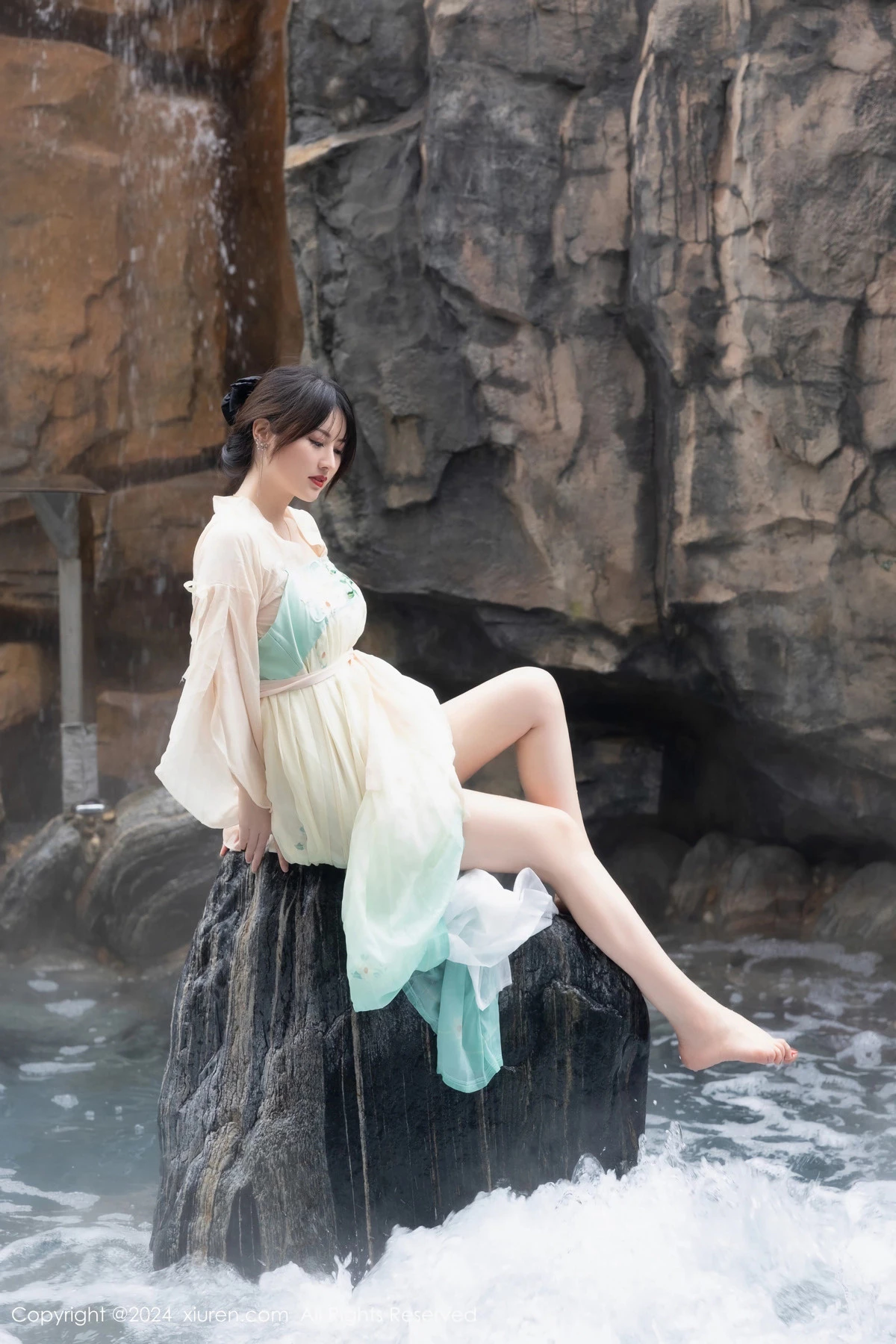 [XiuRen秀人网] 2024.02.22 No.8128 诗诗kiki 性感美臀 [82P] NO.6