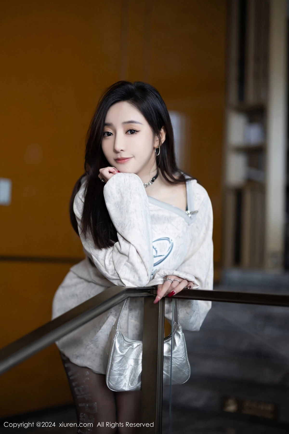 [XiuRen秀人网] 2024.02.23 No.8135 王馨瑶yanni 美腿黑丝 [80P] NO.4