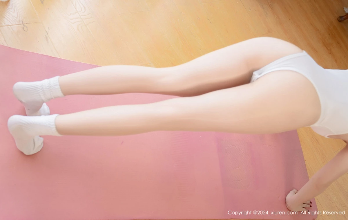 [XiuRen秀人网] 2024.03.19 No.8254 波巧酱 丝袜美腿 [77P] NO.8