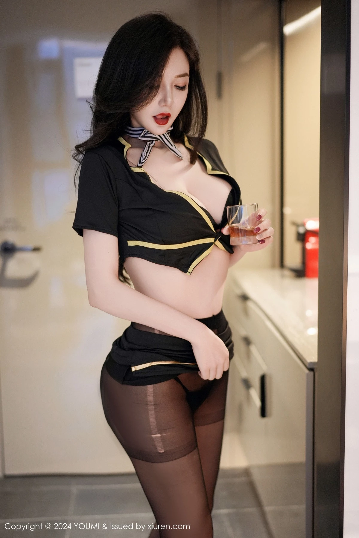 [YOUMI尤蜜荟] 2024.04.02 VOL.1046 心妍小公主 美腿黑丝 [78P] NO.11