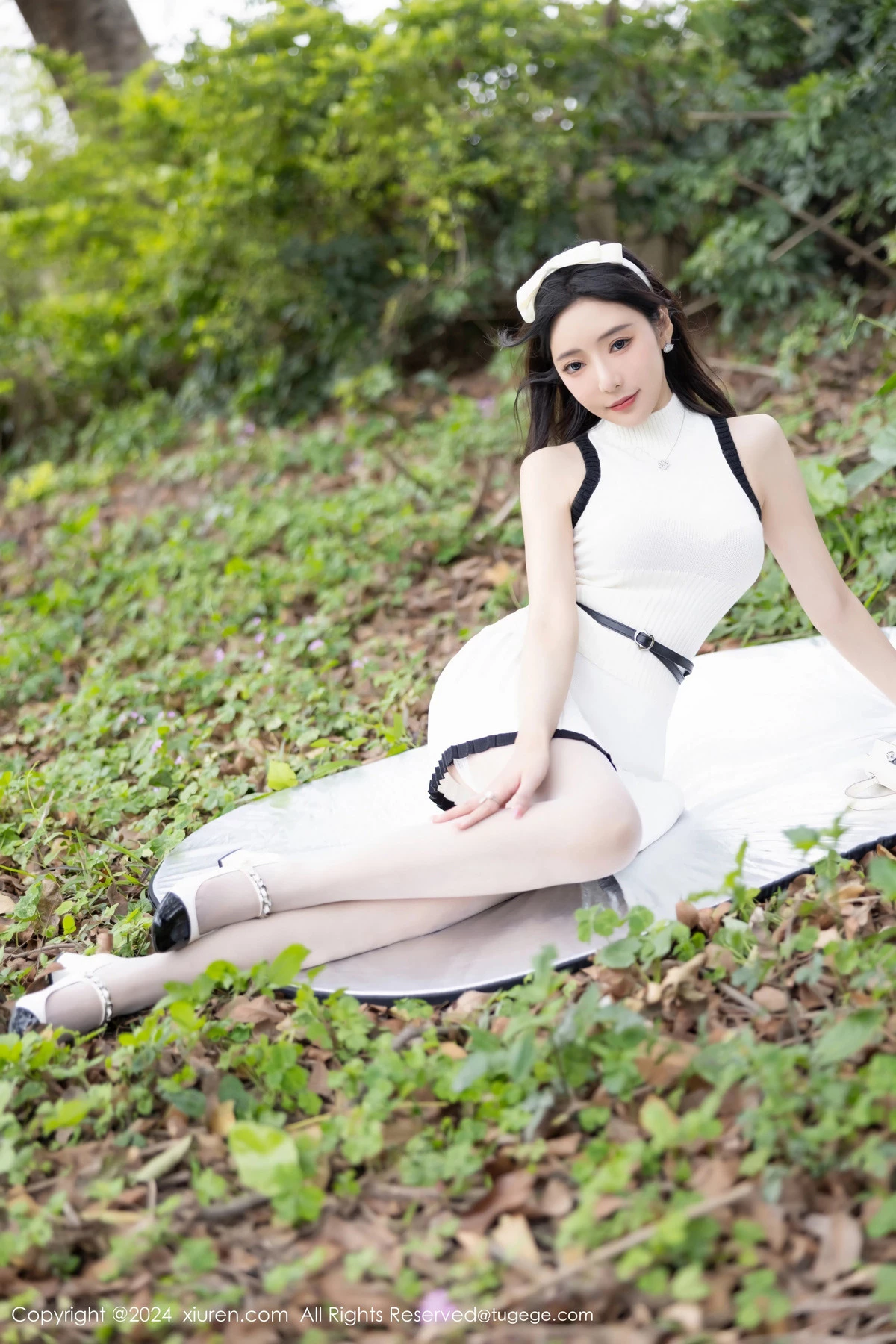 [XiuRen秀人网] 2024.04.02 No.8334 王馨瑶yanni 丝袜美腿 [80P] NO.8