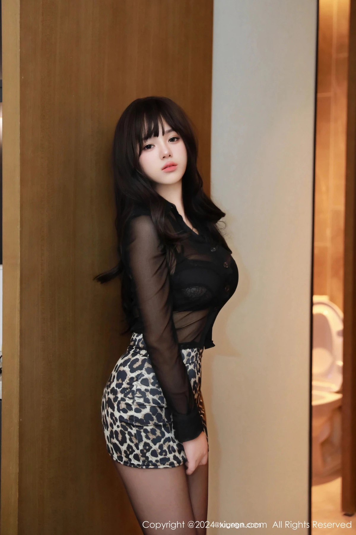 [XiuRen秀人网] 2024.04.03 No.8339 金小依 黑丝美腿 [76P] NO.6