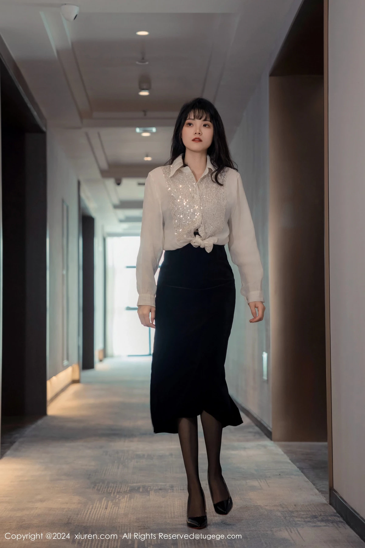 [XiuRen秀人网] 2024.04.08 No.8353 唐安诺 美腿黑丝 [55P] NO.6