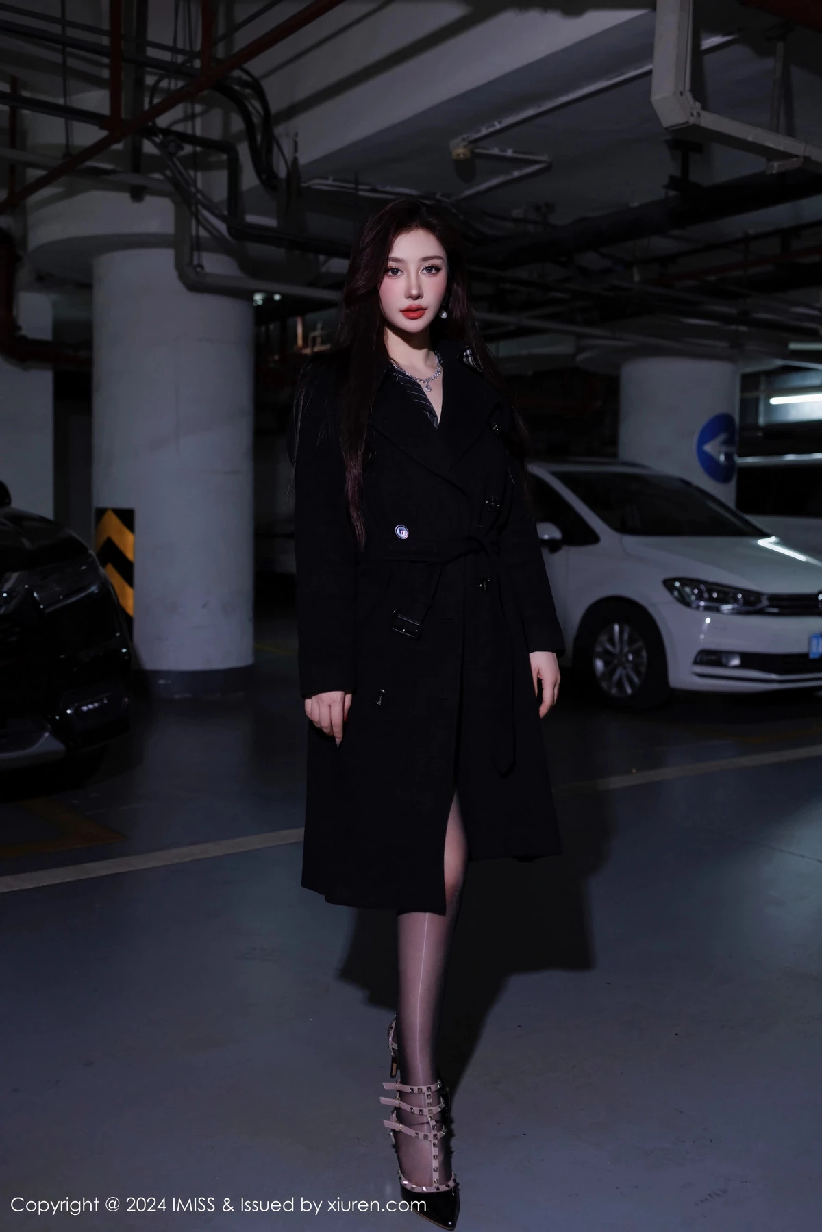 [IMISS爱蜜社] 2024.03.20 VOL.768 蕾蕾醒了没 黑丝美腿 [60P] NO.7