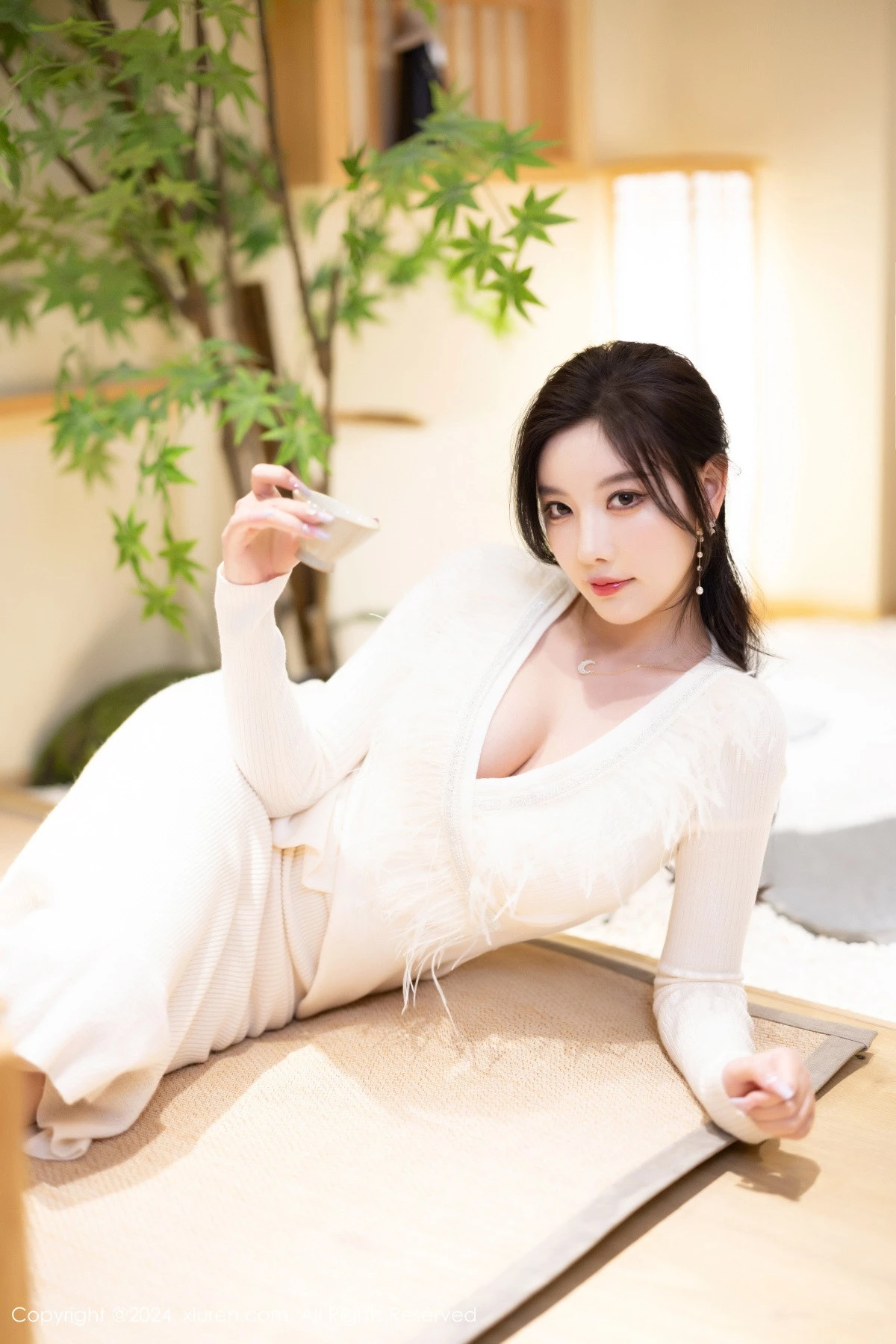 [XiuRen秀人网] 2024.04.09 No.8363 杨晨晨Yome 丝袜美腿 [82P] NO.9