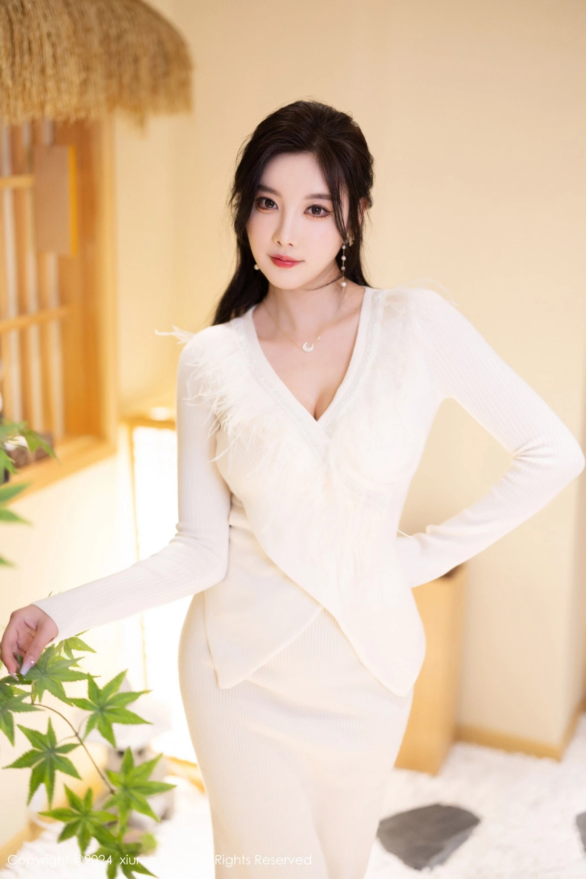 [XiuRen秀人网] 2024.04.09 No.8363 杨晨晨Yome 丝袜美腿 [82P] NO.2