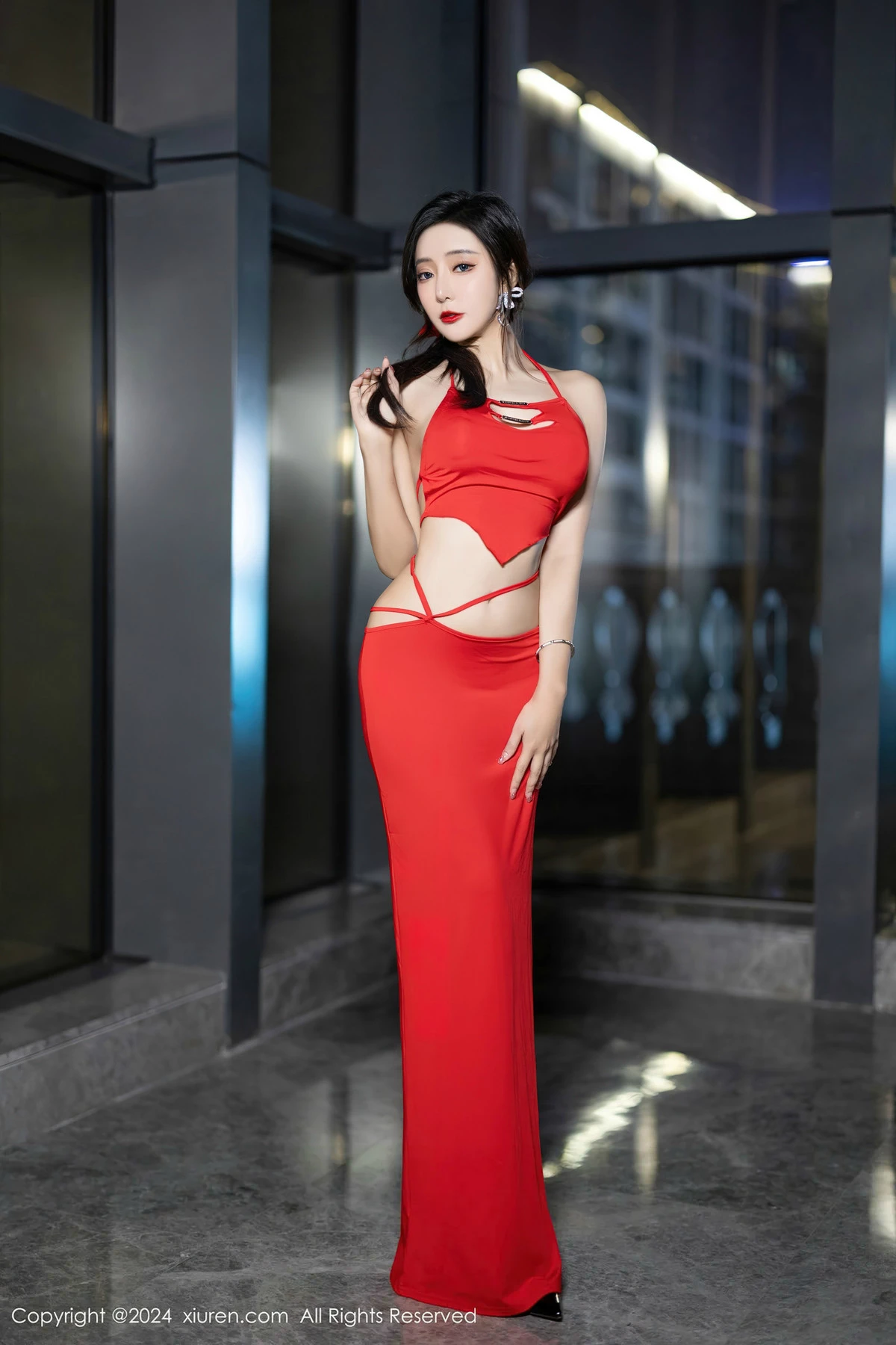 [XiuRen秀人网] 2024.04.11 No.8378 王馨瑶yanni 丝袜美腿 [80P] NO.9