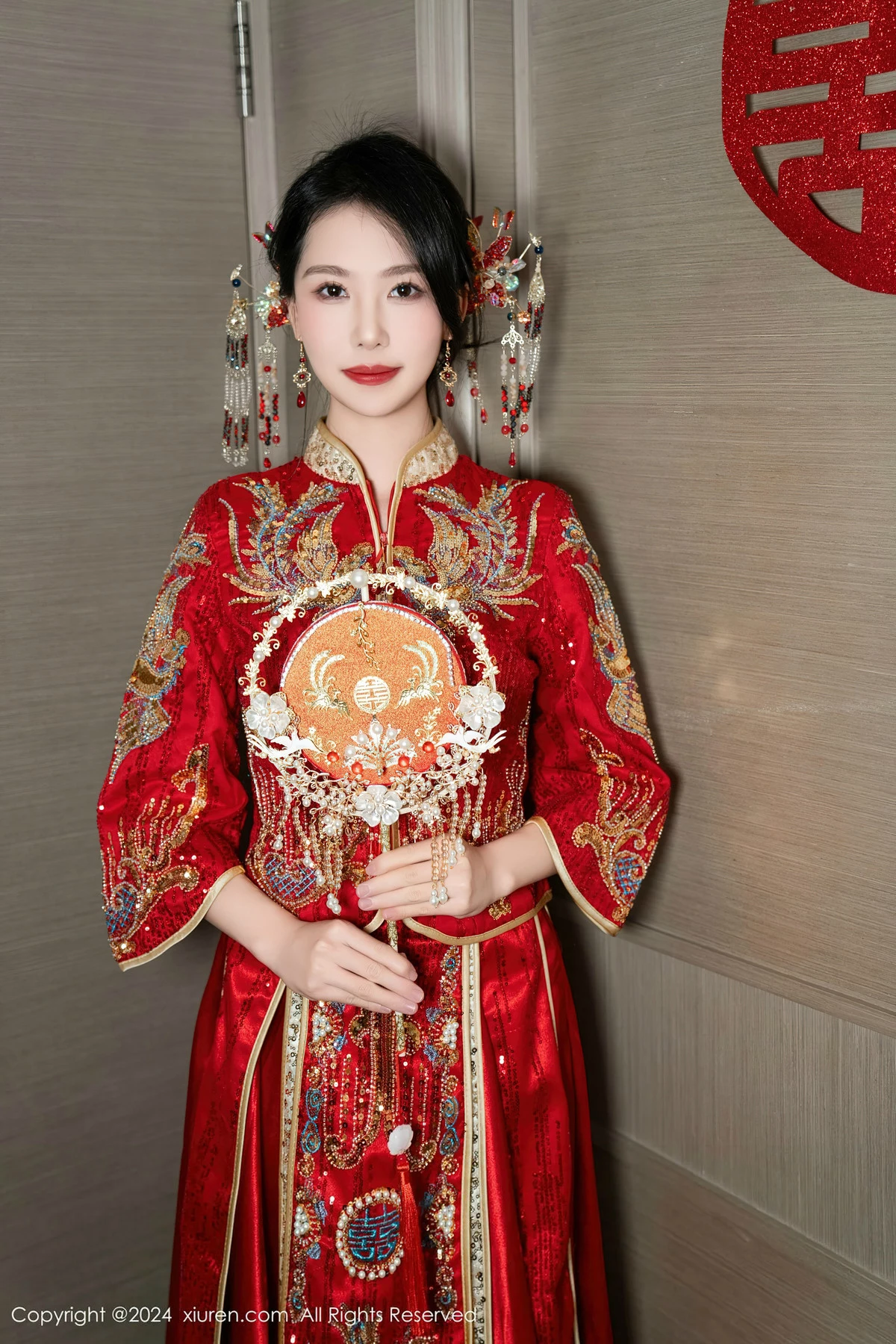 [XiuRen秀人网] 2024.04.11 No.8376 利世 美腿丝袜 [95P] NO.8