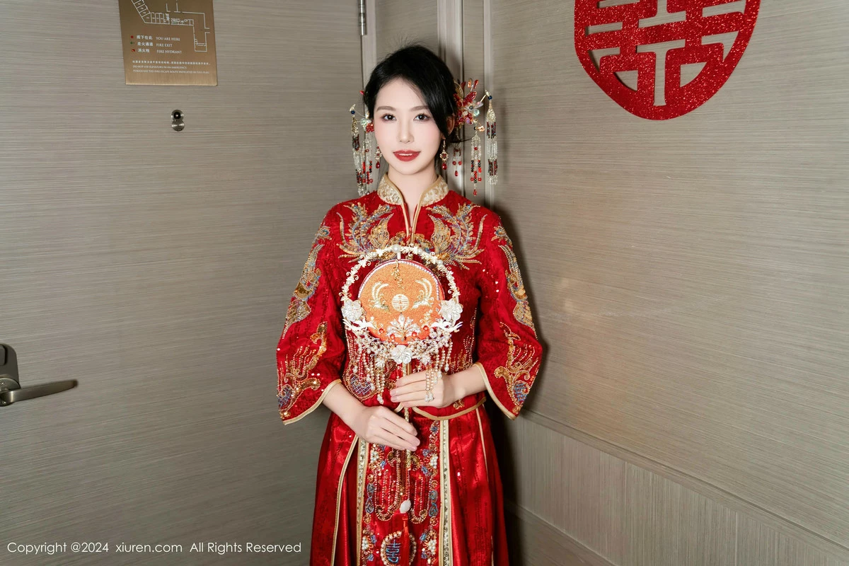 [XiuRen秀人网] 2024.04.11 No.8376 利世 美腿丝袜 [95P] NO.9