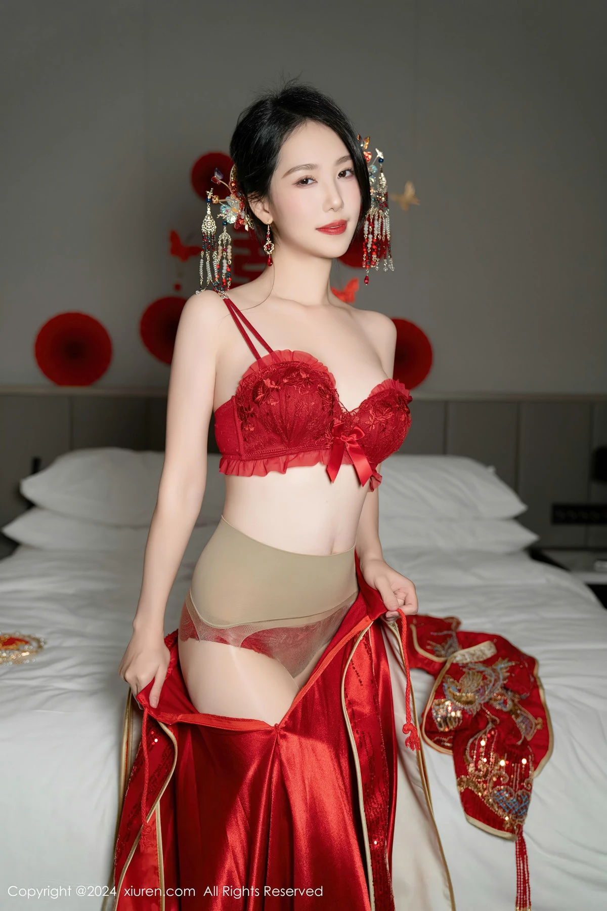 [XiuRen秀人网] 2024.04.11 No.8376 利世 美腿丝袜 [95P] NO.6