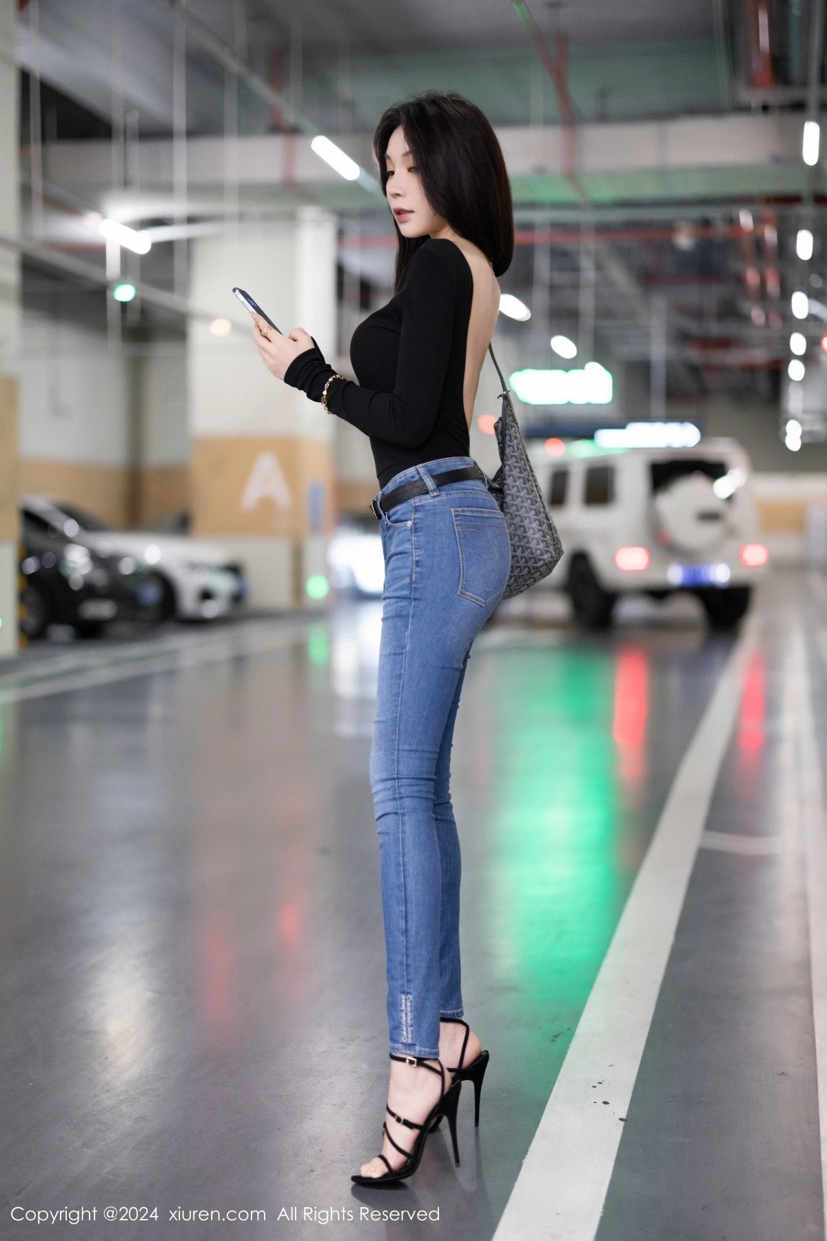 [XiuRen秀人网] 2024.04.12 No.8385 徐莉芝Booty 黑丝美腿 [92P] NO.3