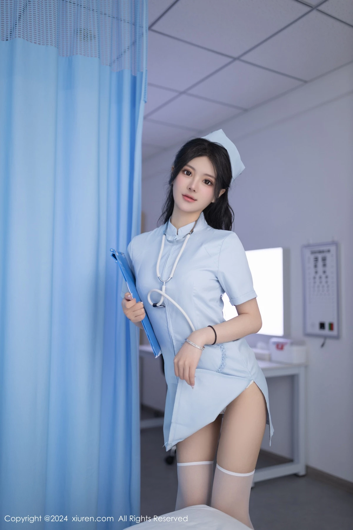 [XiuRen秀人网] 2024.04.12 No.8389 幼幼 丝袜美腿 [79P] NO.8