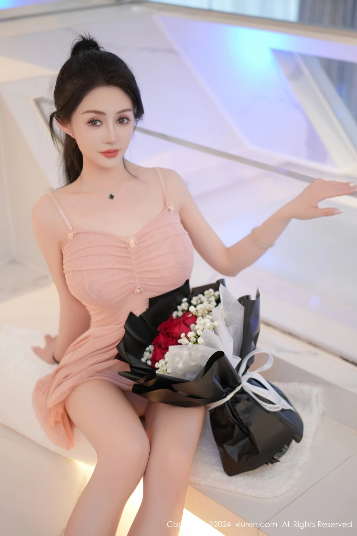 [XiuRen秀人网] 2024.04.15 No.8395 林幼一 丝袜美腿 [120P] NO.4