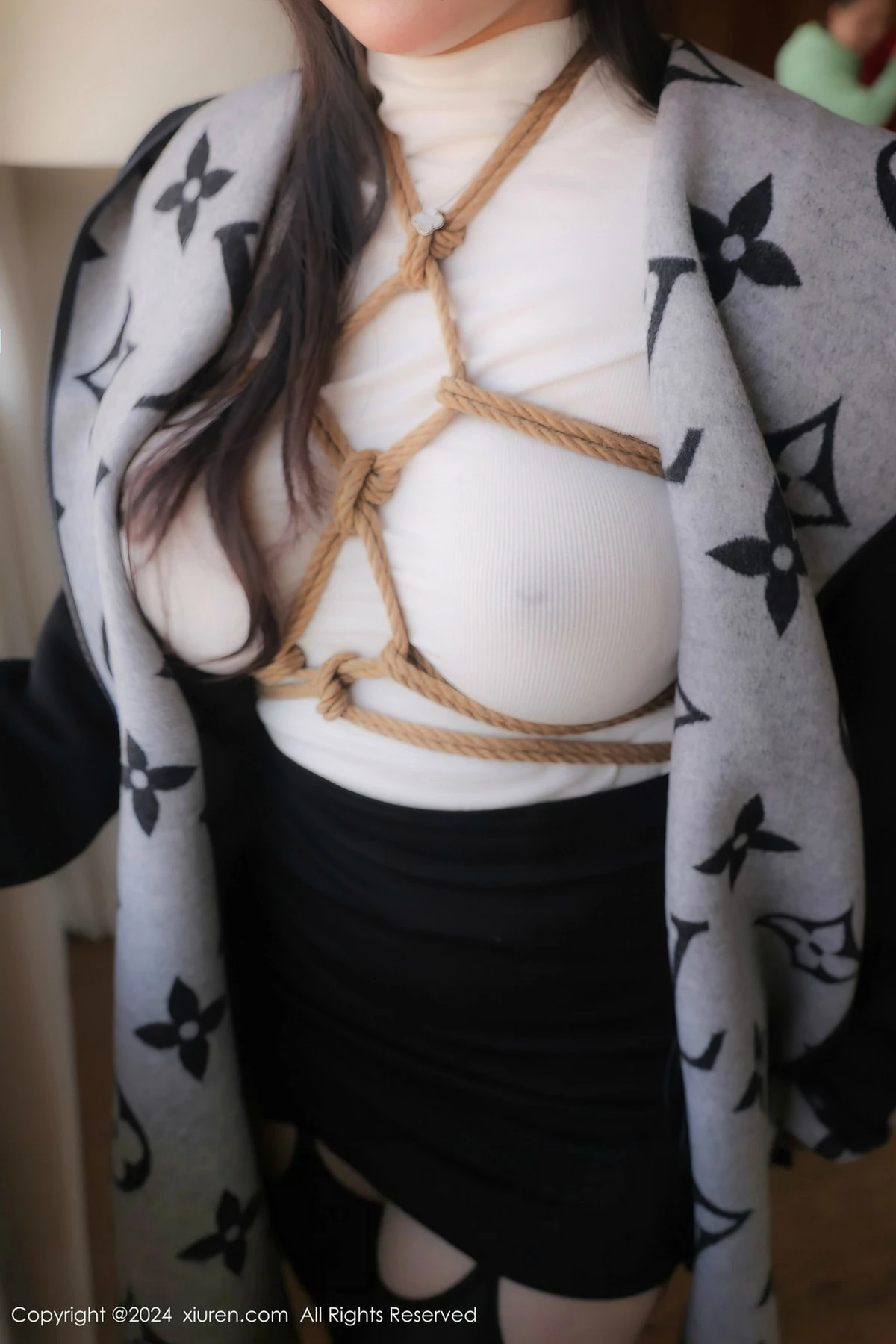 [XiuRen秀人网] 2024.04.15 No.8390 白茹雪 黑丝性感 [90P] NO.5