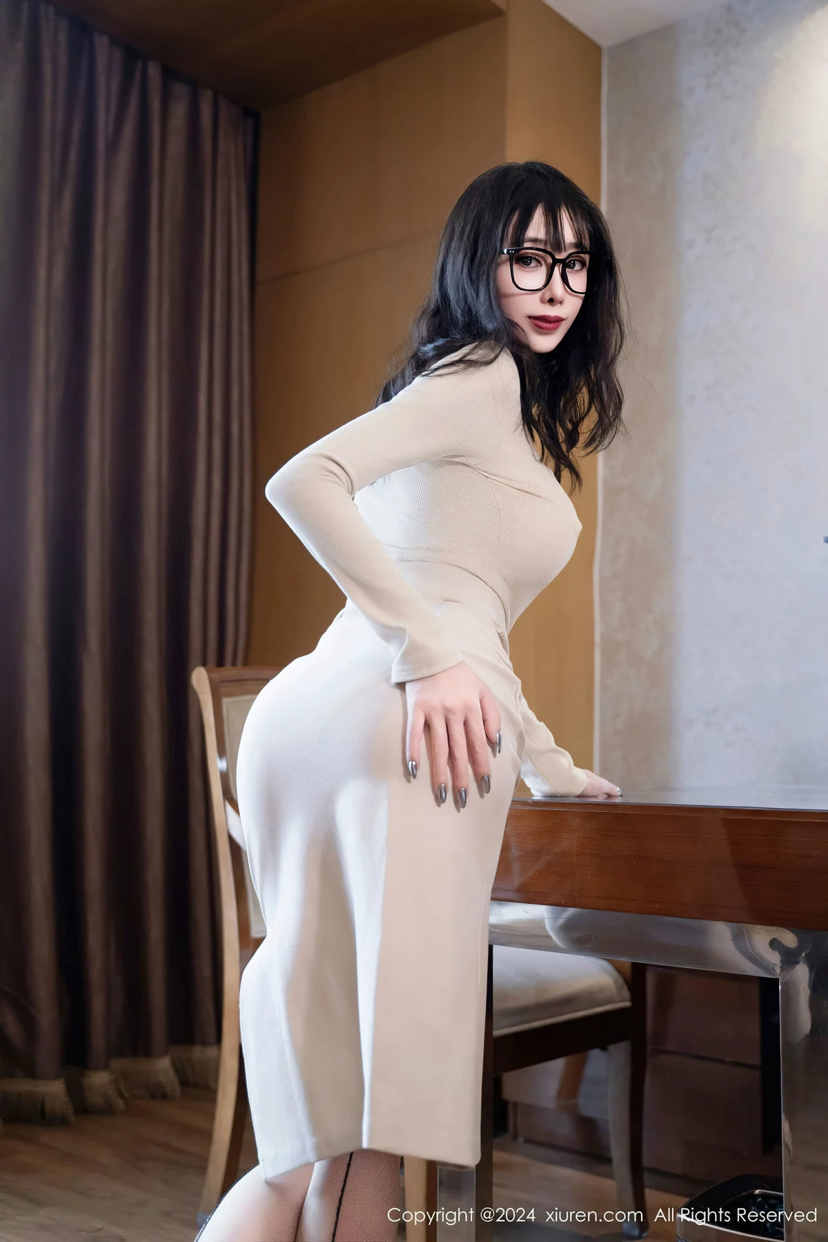 [XiuRen秀人网] 2024.04.15 No.8392 宝宝甜 丝袜美腿 [64P] NO.12