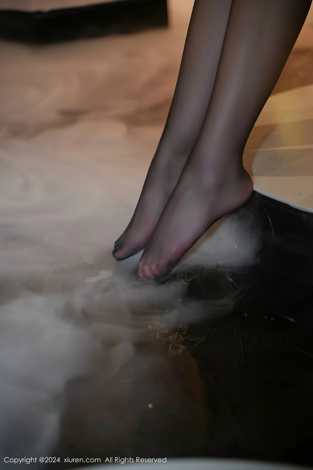 [XiuRen秀人网] 2024.04.16 No.8399 Carol周妍希X 黑丝美腿 [76P] NO.11