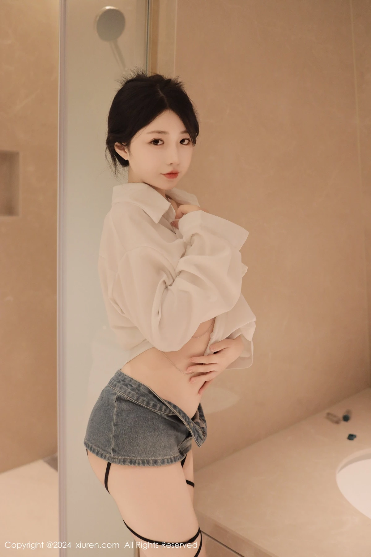 [XiuRen秀人网] 2024.04.16 No.8400 陈小花 美胸性感 [77P] NO.11