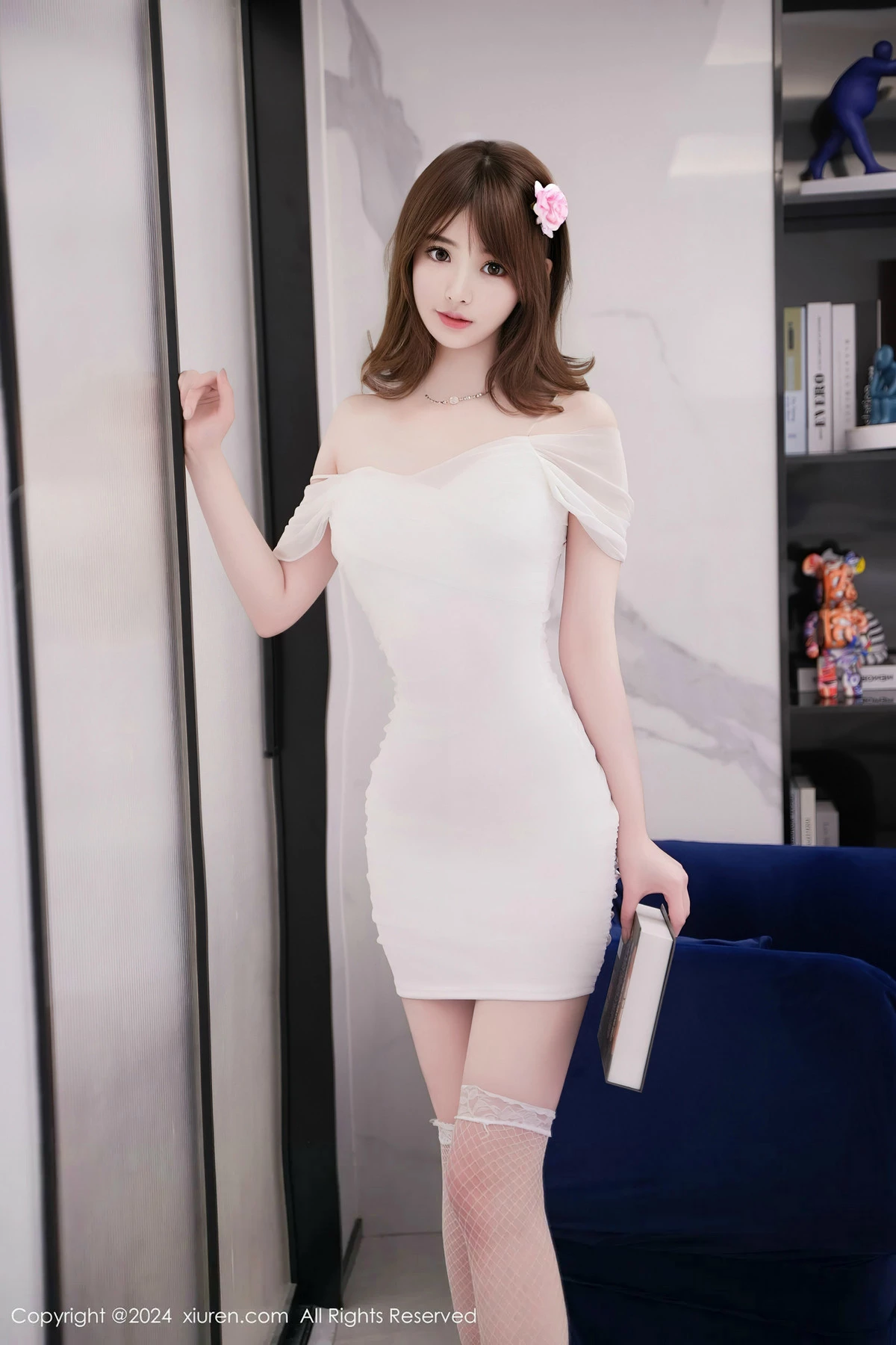 [XiuRen秀人网] 2024.04.17 No.8407 梦灵儿Mini 丝袜美腿 [58P] NO.11