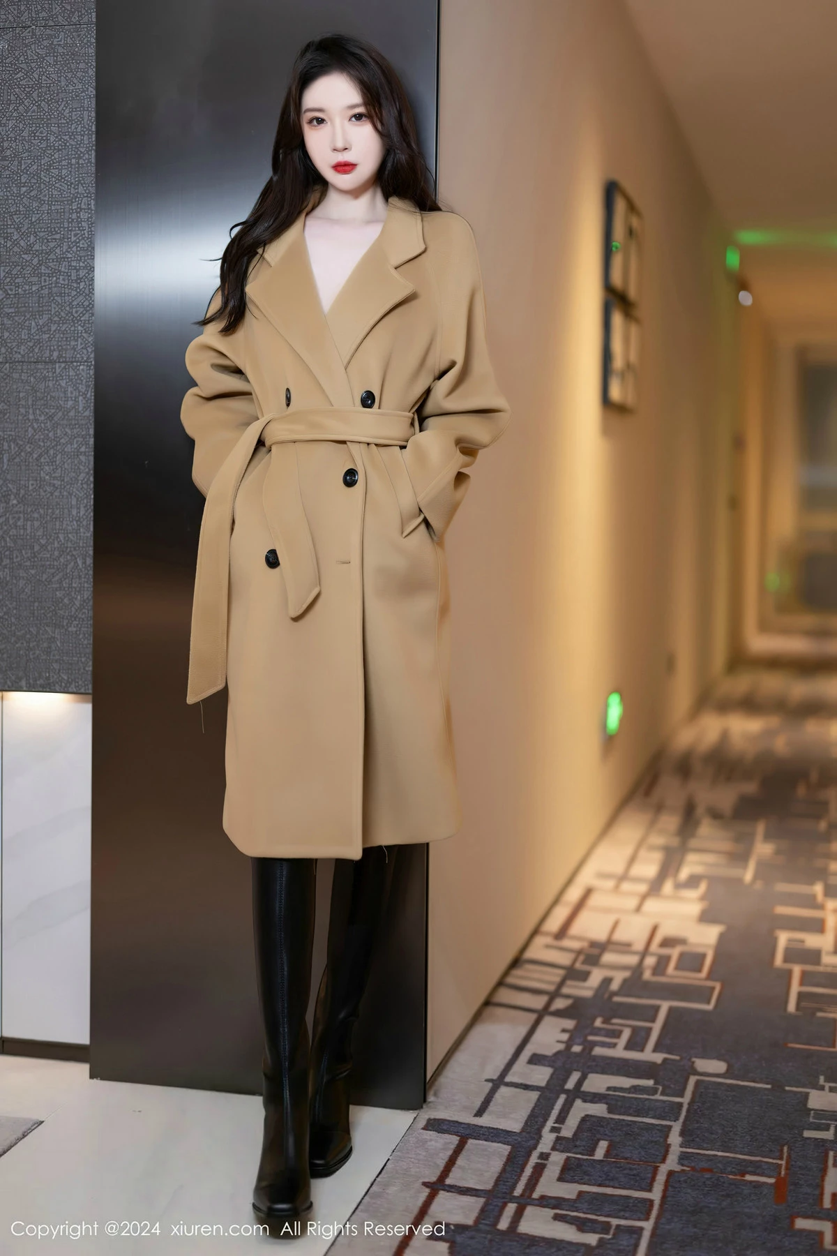 [XiuRen秀人网] 2024.04.18 No.8414 梦心玥 黑丝美腿 [80P] NO.6