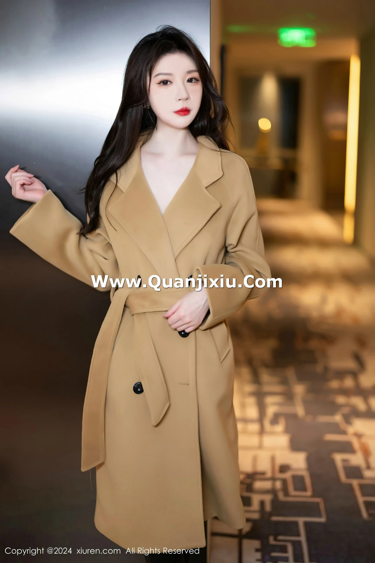 [XiuRen秀人网] 2024.04.18 No.8414 梦心玥 黑丝美腿 [80P] NO.5