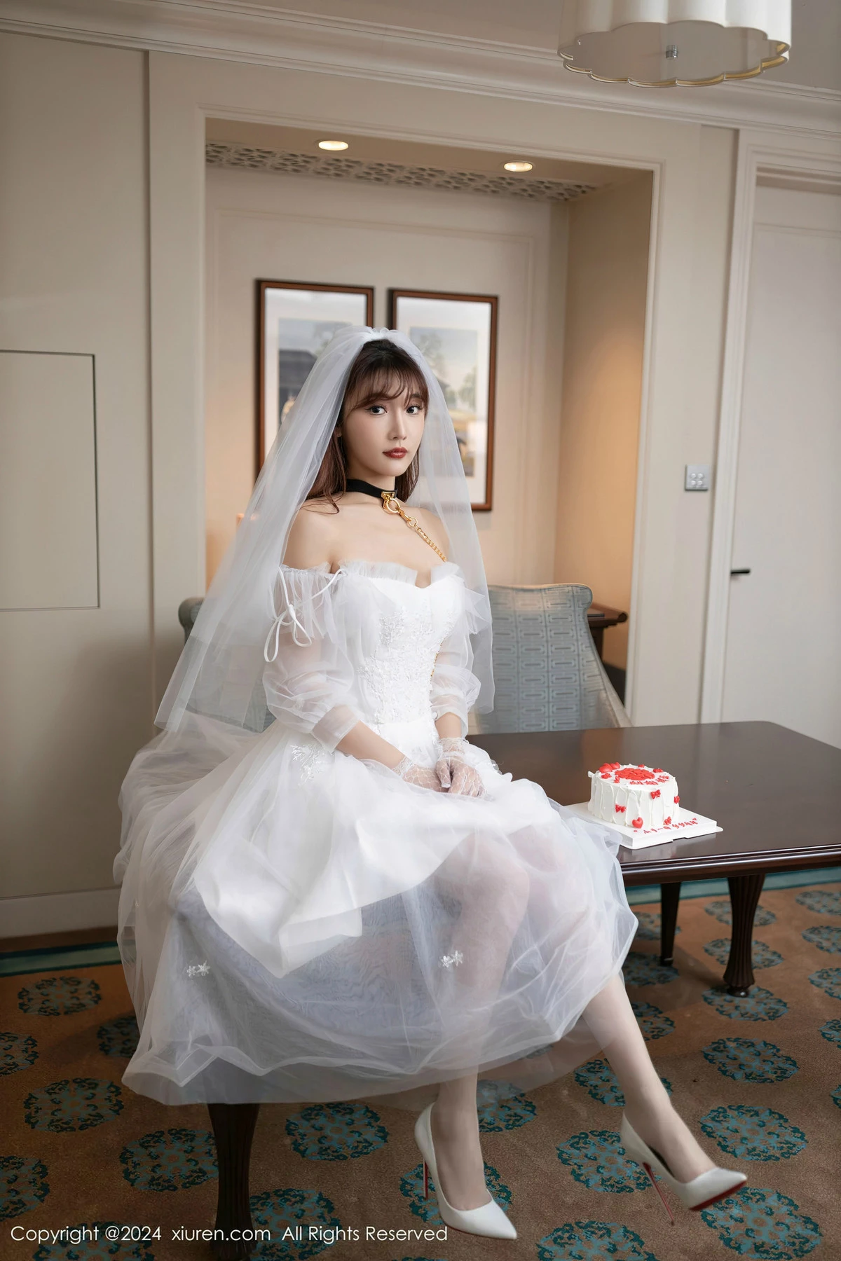 [XiuRen秀人网] 2024.04.18 No.8418 陆萱萱 丝袜美腿 [80P] NO.9