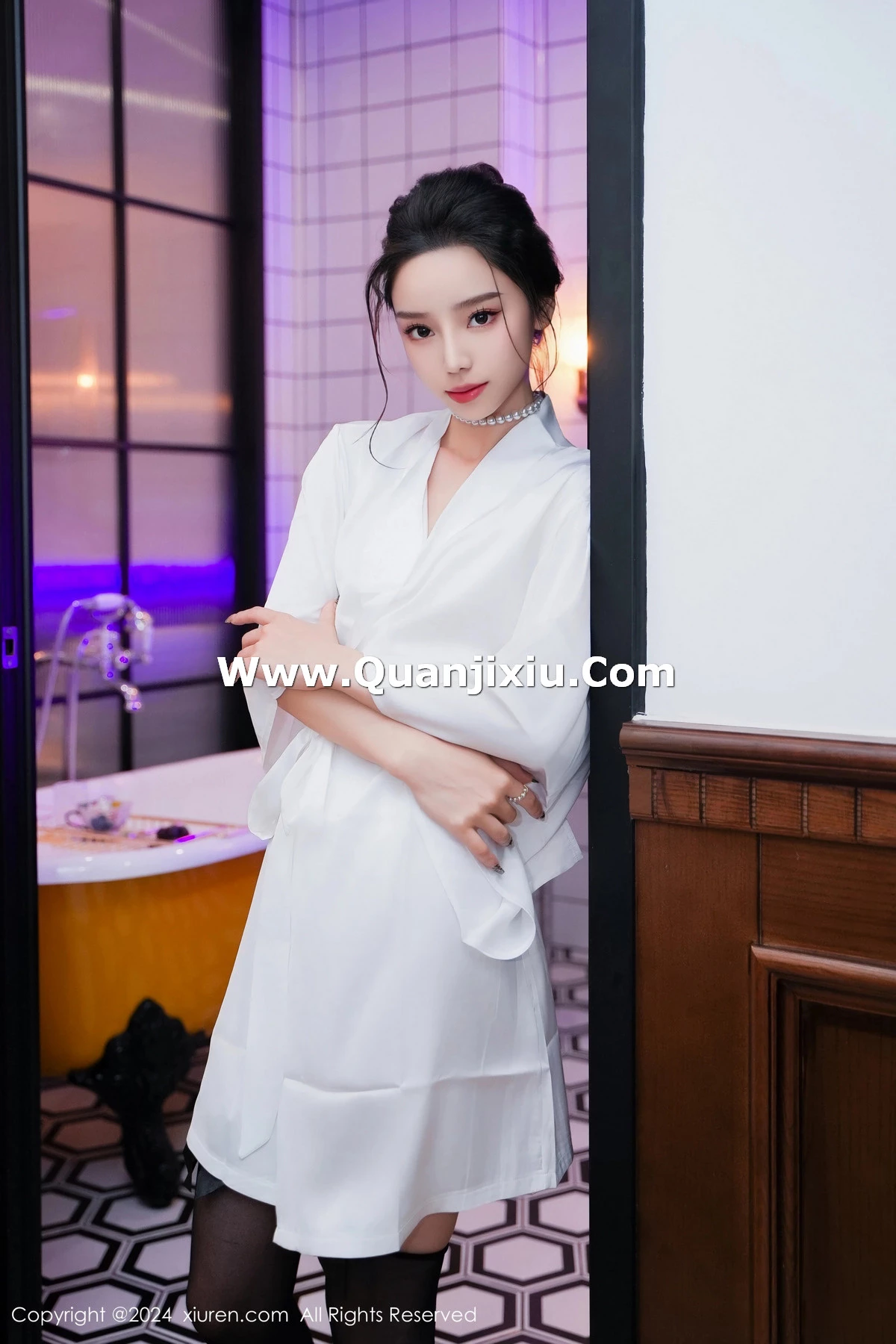 [XiuRen秀人网] 2024.03.25 No.8283 苏曼兮 黑丝美腿 [84P] NO.9