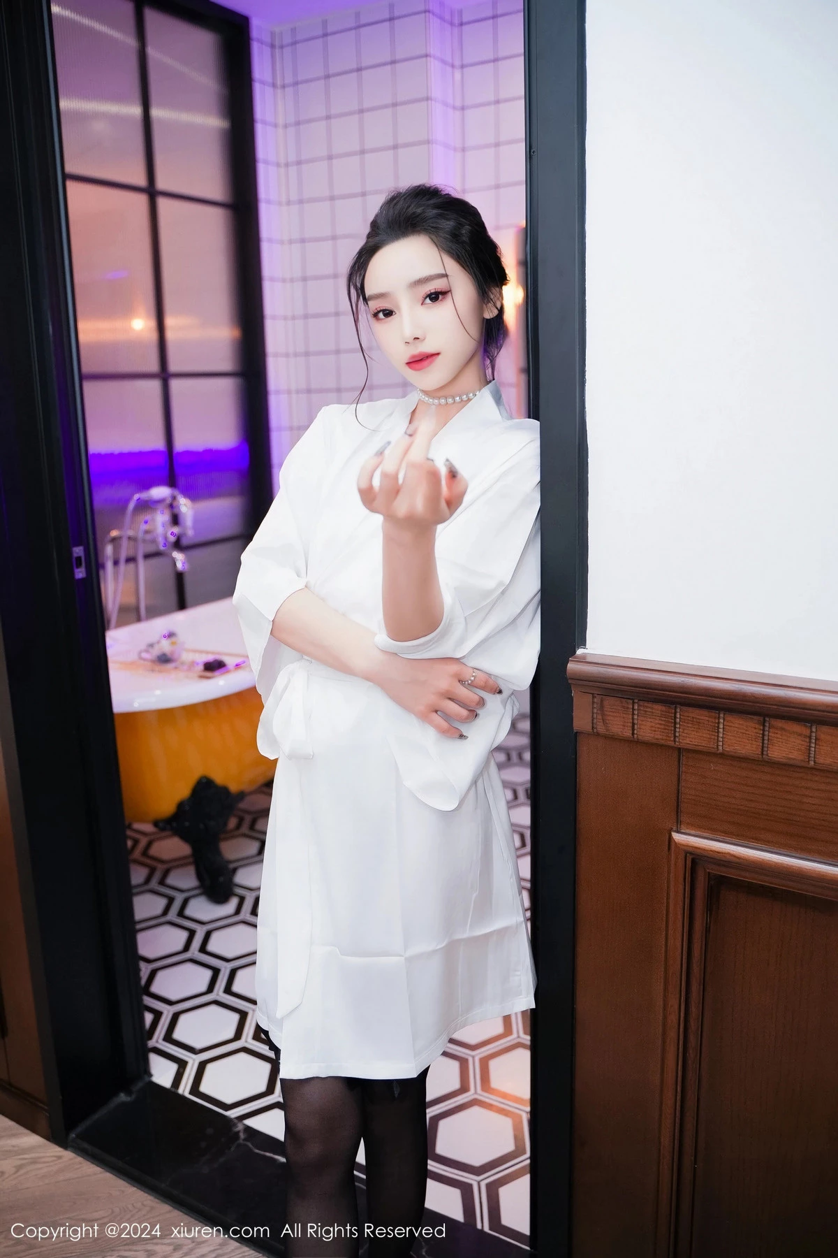 [XiuRen秀人网] 2024.03.25 No.8283 苏曼兮 黑丝美腿 [84P] NO.10