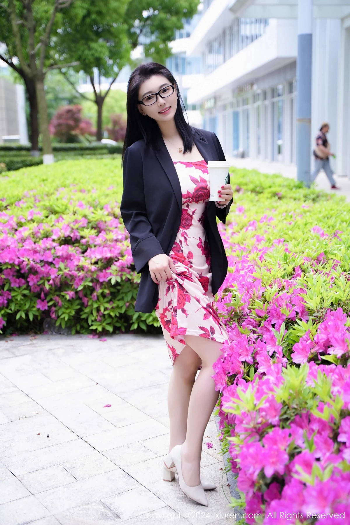 [XiuRen秀人网] 2024.04.29 No.8468 雅茹老师 长裙美臀 [79P] NO.12