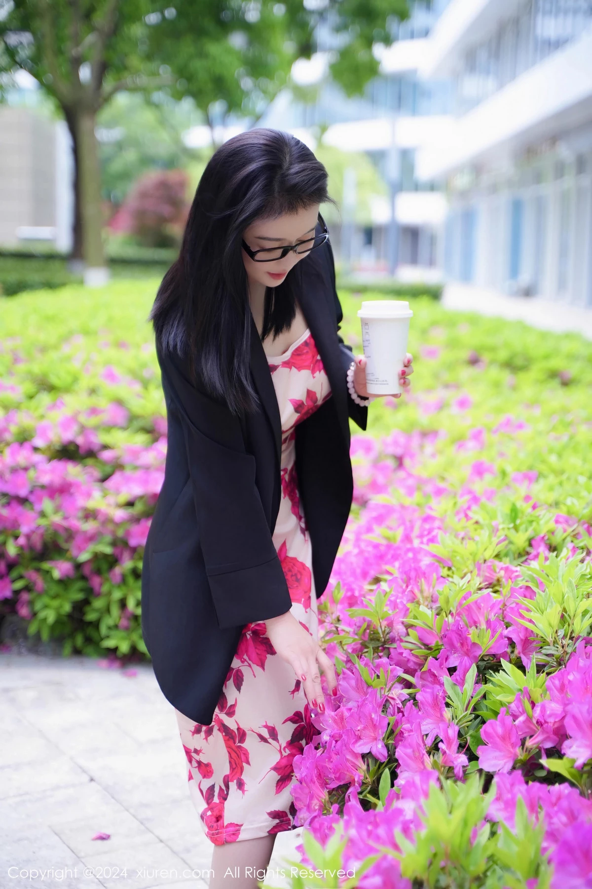 [XiuRen秀人网] 2024.04.29 No.8468 雅茹老师 长裙美臀 [79P] NO.2