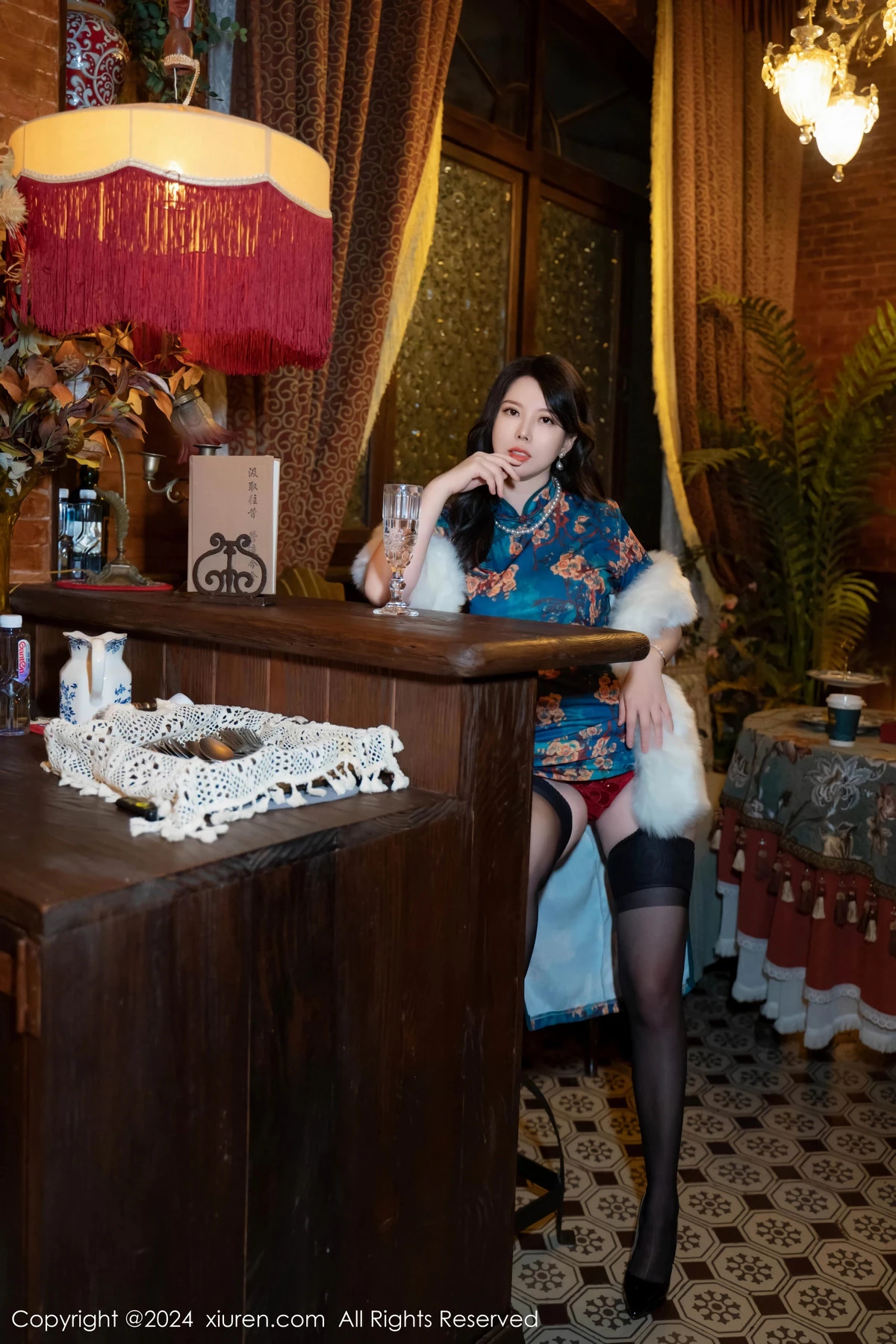 [XiuRen秀人网] 2024.04.30 No.8476 白茹雪abby 旗袍黑丝 [60P] NO.6