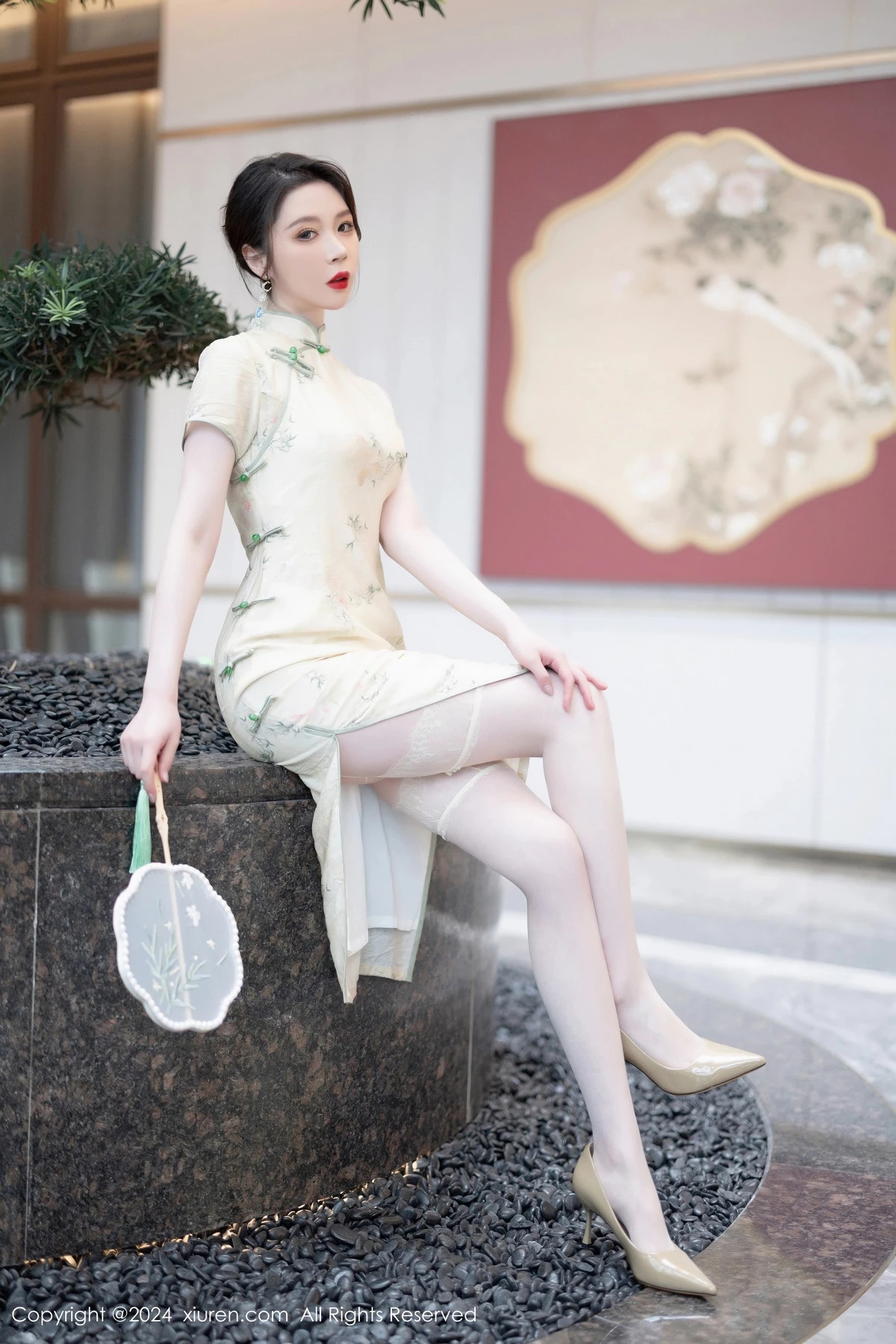 [XiuRen秀人网] 2024.05.07 No.8497 梦心玥 丝袜美腿 [83P] NO.7