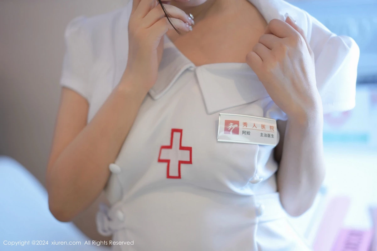 [XiuRen秀人网] 2024.05.10 No.8512 laura阿姣 美腿黑丝 [87P] NO.11