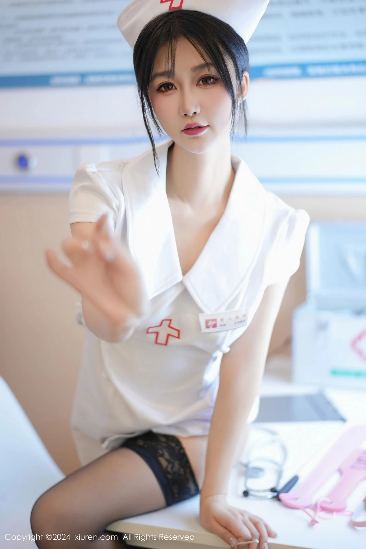 [XiuRen秀人网] 2024.05.10 No.8512 laura阿姣 美腿黑丝 [87P] NO.8