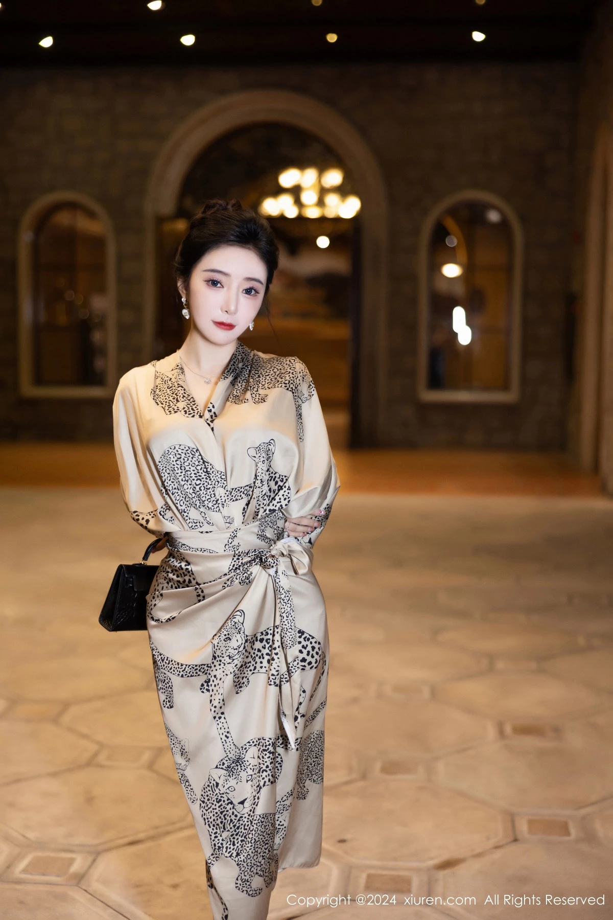 [XiuRen秀人网] 2024.05.09 No.8510 王馨瑶yanni 黑丝美腿 [82P] NO.4