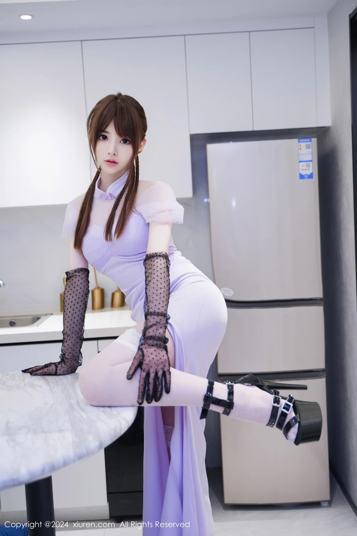 [XiuRen秀人网] 2024.05.11 No.8519 梦灵儿Mini 丝袜美腿 [47P] NO.9