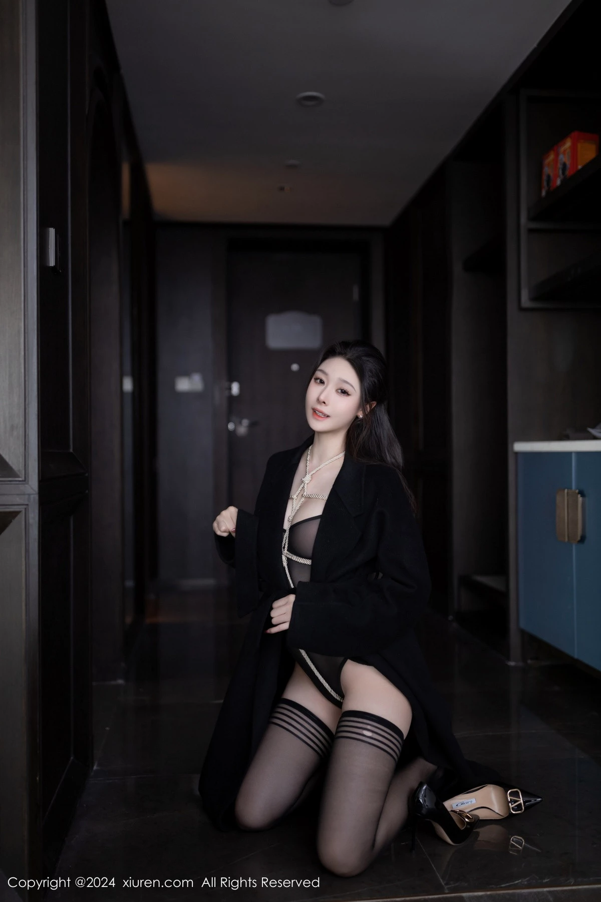 [XiuRen秀人网] 2024.05.16 No.8552 小逗逗 黑丝美腿 [80P] NO.11