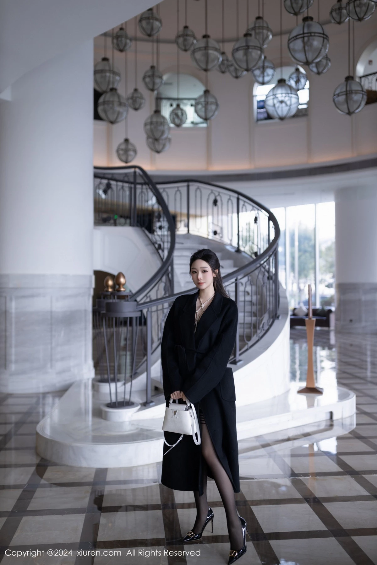 [XiuRen秀人网] 2024.05.16 No.8552 小逗逗 黑丝美腿 [80P] NO.4