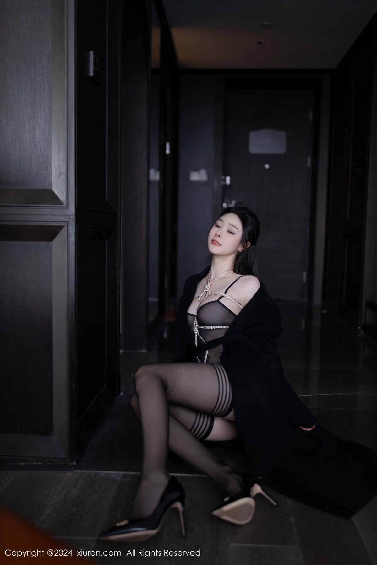 [XiuRen秀人网] 2024.05.16 No.8552 小逗逗 黑丝美腿 [80P] NO.10