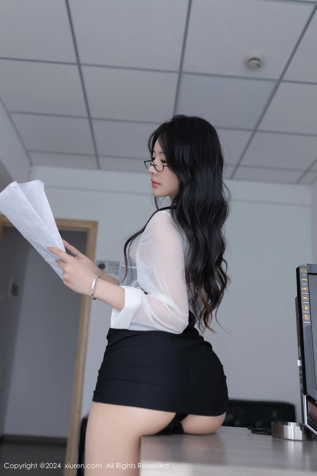 [XiuRen秀人网] 2024.05.17 No.8560 幼幼 美腿黑丝 [80P] NO.9